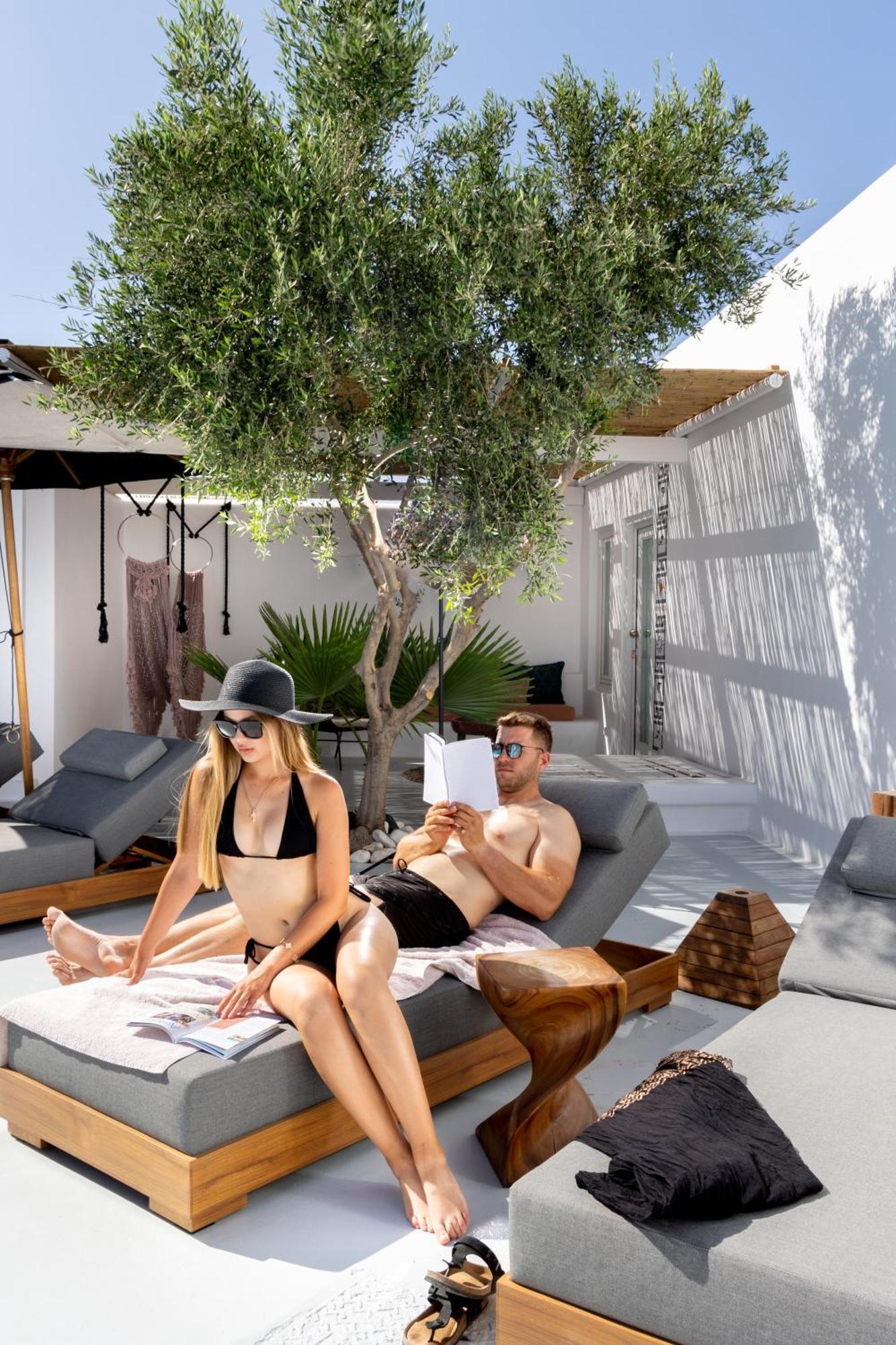 Frati Villas Beachfront ペリヴォラス エクステリア 写真